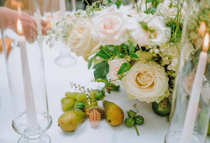 Your ultimate guide to tablescaping for small intimate events 5 Tablescaping guide